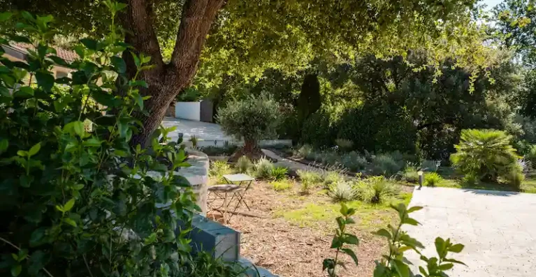 jardin-econome-eau-Merindol